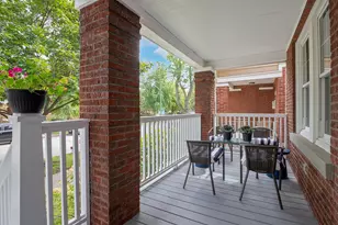 5234 N Leamington Ave, Chicago, IL 60630 - Photo 4