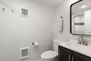 5234 N Leamington Ave, Chicago, IL 60630 - Photo 18