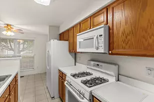 22148 W Plymouth Cir, Plainfield, IL 60544 - Photo 12