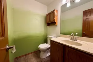 5 Hidden Lake Ct, Bloomington, IL 61704 - Photo 12
