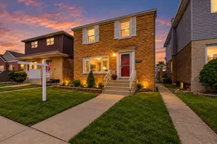 5227 S Neenah Ave, Chicago, IL 60638 - Photo 1