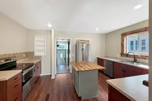 514 E Front Ave, Stockton, IL 61085 - Photo 14