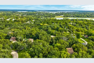 300 White Tail Lane, Ingleside, IL 60041 - Photo 36