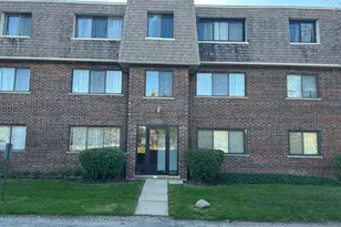 1462 Carol Ct, Palatine, IL 60074 - Photo 1