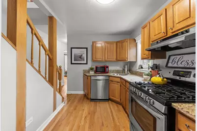 1110 N President Street, Wheaton, IL 60187 - Photo 8