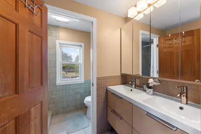 1110 N President Street, Wheaton, IL 60187 - Photo 12