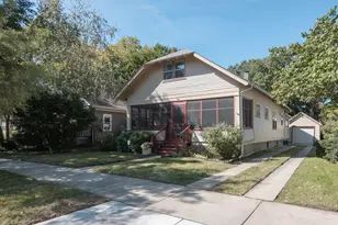 843 Pearl St, Aurora, IL 60505 - Photo 1