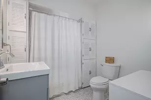 843 Pearl St, Aurora, IL 60505 - Photo 20