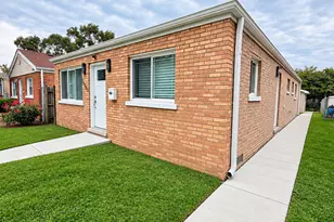 14733 Maplewood Ave, Harvey, IL 60426 - Photo 2