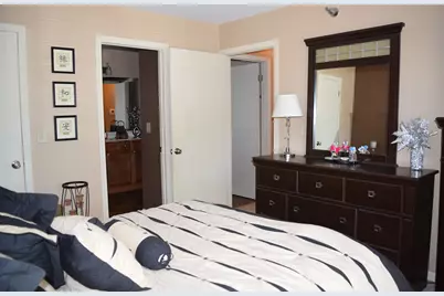 211 Glengarry Drive #205, Bloomingdale, IL 60108 - Photo 14