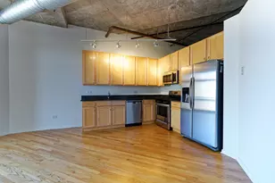 933 W Van Buren St, Chicago, IL 60607 - Photo 2