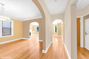 1530 W Fargo Ave, Chicago, IL 60626 - Photo 32