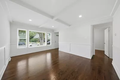 701 W 116th Street, Chicago, IL 60628 - Photo 4