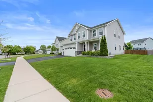 3335 Big Bend Dr, Montgomery, IL 60538 - Photo 4