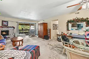 740 Saint Andrews Ln, Crystal Lake, IL 60014 - Photo 6