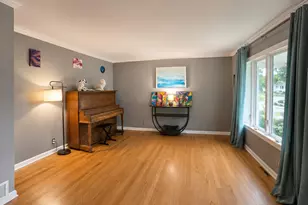 49 Briarcliff Rd, Montgomery, IL 60538 - Photo 2