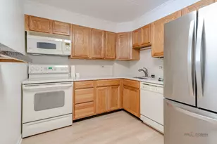 6330 Lincoln Ave, Morton Grove, IL 60053 - Photo 16