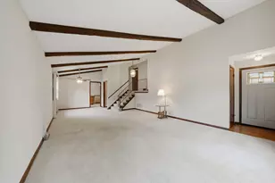 10624 S Kostner Ave, Oak Lawn, IL 60453 - Photo 8