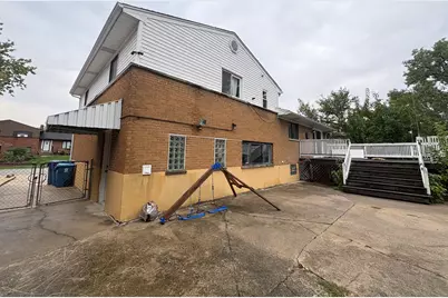 1621 Clay Court #House, Melrose Park, IL 60160 - Photo 14
