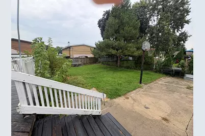 1621 Clay Court #House, Melrose Park, IL 60160 - Photo 12