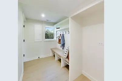 910 E Kimber Lane, Arlington Heights, IL 60005 - Photo 28