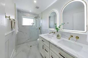 910 E Kimber Ln, Arlington Heights, IL 60005 - Photo 20