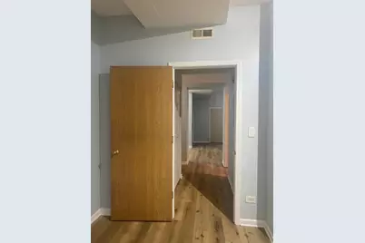 2319 E 70th Place #10, Chicago, IL 60649 - Photo 16
