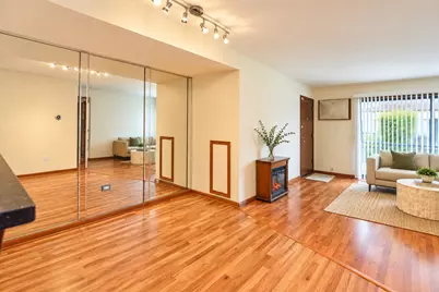 7218 W Wrightwood Avenue #107, Elmwood Park, IL 60707 - Photo 8