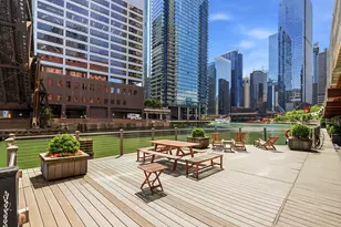 345 N Canal St, Chicago, IL 60606 - Photo 2