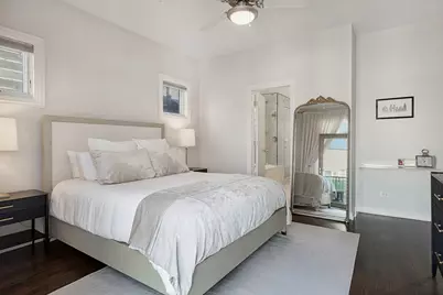 3634 N Fremont Street #4, Chicago, IL 60613 - Photo 12