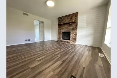 505 S Raven Road, Shorewood, IL 60404 - Photo 2