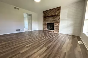 505 S Raven Rd, Shorewood, IL 60404 - Photo 2