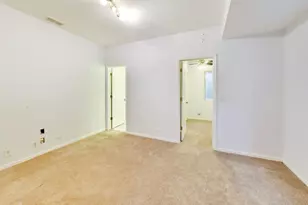 202 N Prospect Manor Ave, Mount Prospect, IL 60056 - Photo 24