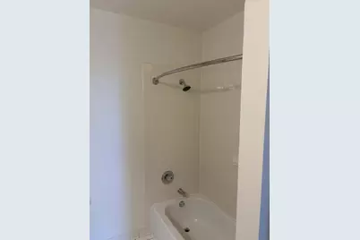 625 Deerfield Road #309, Deerfield, IL 60015 - Photo 12