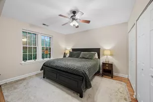 344 S Maple Ave, Oak Park, IL 60302 - Photo 12