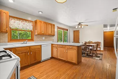1608 S Hawthorne Road, Streator, IL 61364 - Photo 12