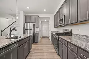 12661 S Talbot Cir, Plainfield, IL 60585 - Photo 6