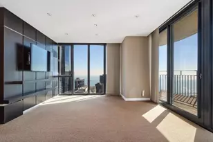 225 N Columbus Dr, Chicago, IL 60601 - Photo 14