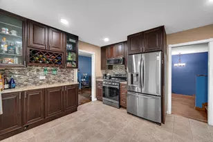 2837 191st Pl, Lansing, IL 60438 - Photo 4
