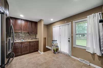 2837 191st Place, Lansing, IL 60438 - Photo 2