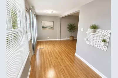 4326 Wesley Terrace, Schiller Park, IL 60176 - Photo 8