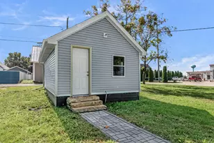 421 W Mazon Ave, Dwight, IL 60420 - Photo 62