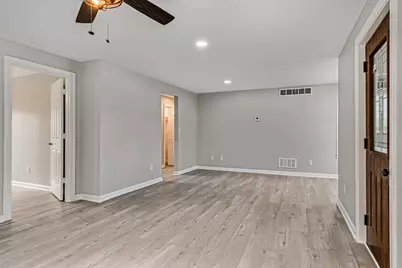 421 W Mazon Avenue, Dwight, IL 60420 - Photo 14