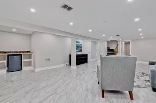 9338 Keeler Ave, Skokie, IL 60076 - Photo 20