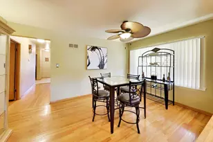 1605 Westchester Blvd, Westchester, IL 60154 - Photo 6