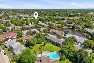 1952 N Hidden Creek Circle, Palatine, IL 60074 - Photo 24