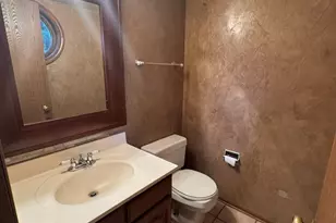 33 Buchanan Ln, Streamwood, IL 60107 - Photo 20