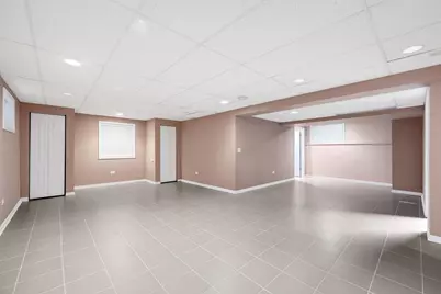 1540 Hillcrest Lane, Woodridge, IL 60517 - Photo 32