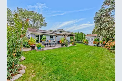 760 Madelyn Drive, Des Plaines, IL 60016 - Photo 32