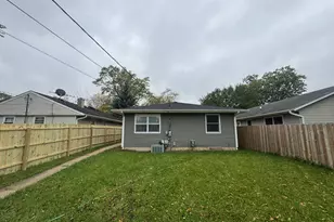 1807 Joanna Ave, Zion, IL 60099 - Photo 28